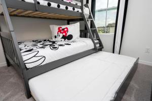 Modern Luxury House - Resort Access