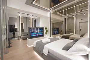 PalasConnection-Free Parking