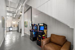 Historic and Central Downtown Galveston Flat