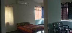 Six Face Guest House
