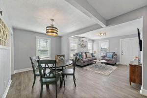 Cozy home with perfect central location