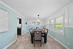 Sprawling estate with private pool and game room and guest house