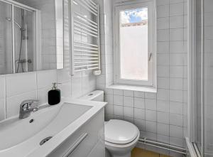 Superbe appartement avec hauteur sous plafond à Poissy en plein centre Ville Ideal professionnels couples et famille