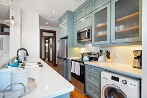 The perfect loft in the perfect location for everything Galveston has to offer