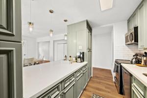 Unwind in beachside comfort with gorgeous views