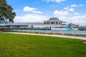 Best of Both Worlds Gorgeous Villa near Beaches