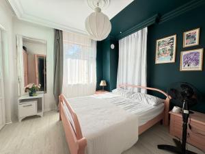 Luxury villa in mountain