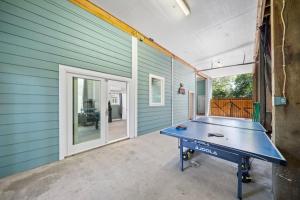 Bayfront Home with Private Pool, Pier, and Firepit