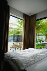 Private Pool & Garden Chill Villa with BBQ Area