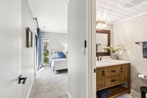 Beautifully remodeled 2 bedroom 2 bathrooms on the Marsh side of the resort