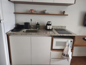 Novo e Completo - Ao Lado do Metro, Hospitais e 25 de Marco - Cond com Piscina, Academia