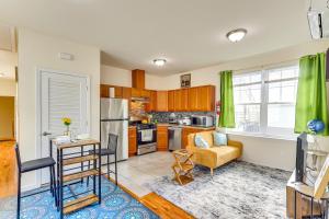 Quiet Newark Apt Near Colleges, Arenas and Hospitals