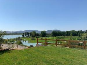 Casa con vista lago Rapel