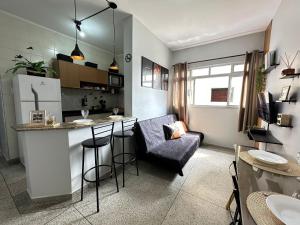 Boqueirão: 50m do mar e perto de tudo!