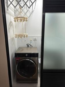 departamento de estreno con piscina frente a san isidro