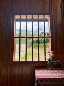 Pi Noong Cafe & Homestay