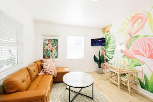 Fall Special! 3 Units | Walk to Beach