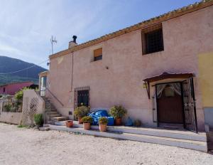 Casa rural con jacuzzi y chimenea en paraje único - La Casa del Pino