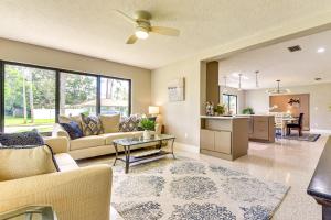 3 Mi to Downtown Bradenton Family Home with Yard!