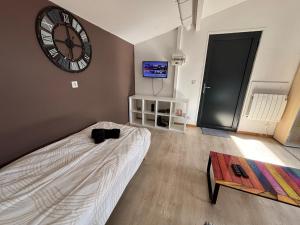 Studio 4 personnes 3 lits Thionville Wifi Parking
