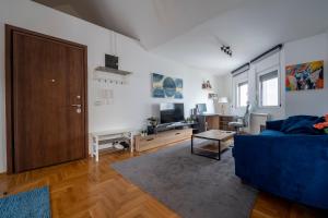 Penthouse with garage