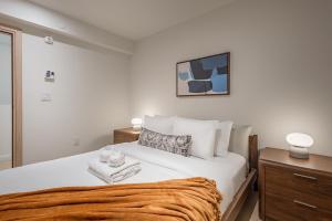 Luxury 4BR 3BA Penthouse with Private Terrace