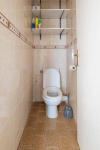 3 bright rooms in Montreuil with balcony