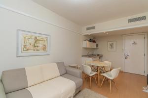 Flat c Academia, Sauna e Garagem - Jardim Paulista