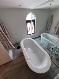 Luxurious apartment in Plaza del Angel