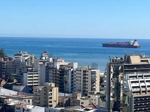 Steps from Everything