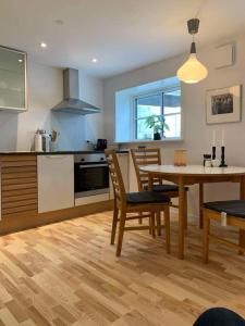 F27-K, 4 people, 4 bedrooms, fully furnished