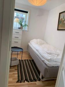 F27-K, 4 people, 4 bedrooms, fully furnished