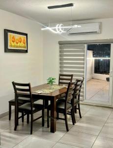 Casa Privada en Zona Cantera