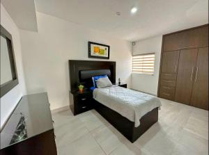 Casa Privada en Zona Cantera