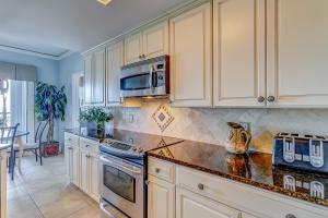 Windsor Court South 3508