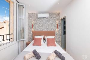 La Touraque by Evasion Riviera, Vieil Antibes, Remparts