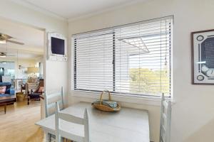 Sea Side Villas I 308