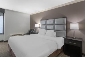 Best Western Webster Hotel, NASA