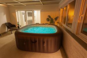 Digital Nomad Friends