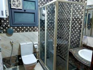 Modern 3BR Apt in Primera Near Malls & Attraction