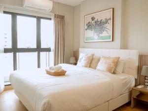 Astra Sky River Chiang Mai by Fang