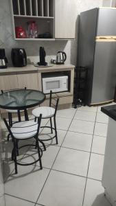Apto 3 dorm, ao lado shoping Atlântico centro, quadra Mar balneario camboriu
