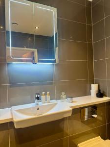 Camden Pad by condokeeper