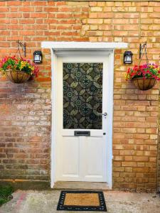 Peaceful Hideaway Flat Near Heathrow & Twickenham