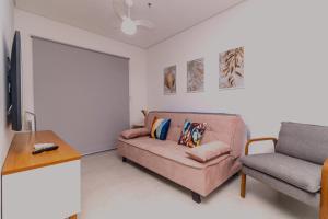 Apartamento Aconchegante e Elegante com Ar-Condicionado, Piscina, Garagem e Varanda Gourmet a 3 min da Praia