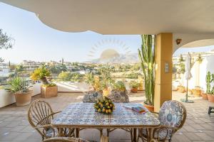 CYV - Sunny Mountainview Retreat