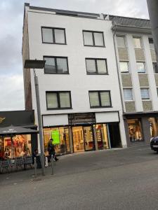 Chris Home - Mönchengladbach Minto