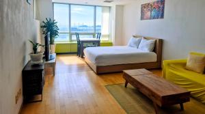 Cozy - Experience Home like Comfort Studio