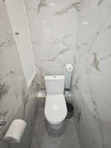 Arc de Triomphe 2 min walk Elegant Apartment