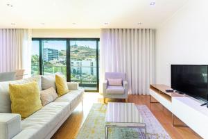 Leonor Seaview Apartment